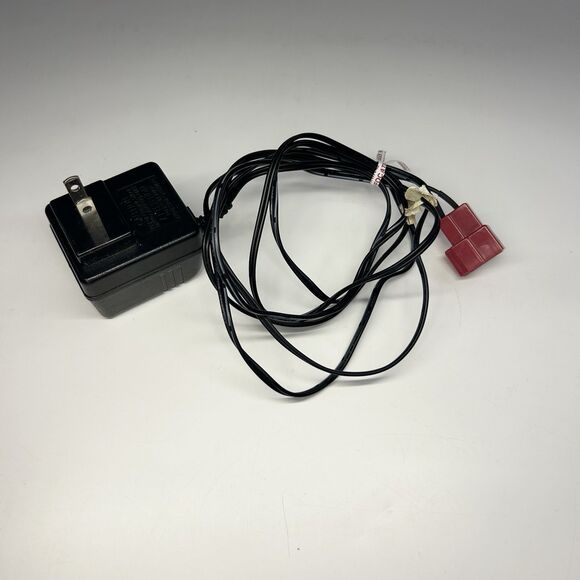 ORIGINAL 6V Kids Ride On Quad Charger Disney Princess Power Supply D35-06-500 - Picture 1 of 5